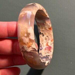 Yanyuan Agate Bangle, Size 56 Multicolor Stone Bangle